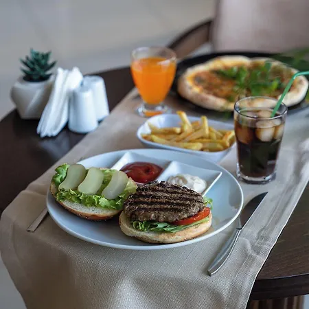 Zileli Hotel 3*
